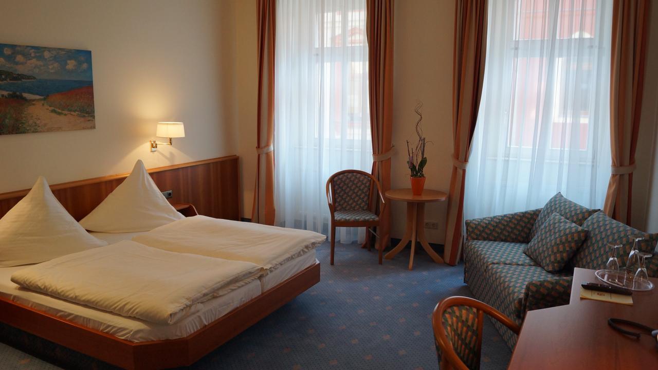 Hotel Goldener Loewe Waldheim Номер фото